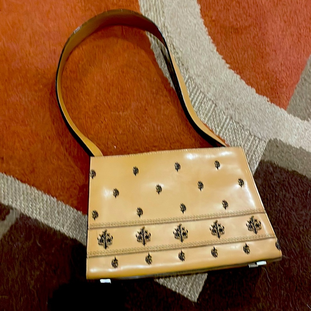 Beautiful Structured Tan Bag With Unique Design - image 1